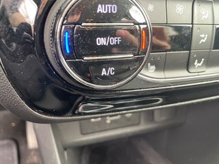2023 Buick Encore GX in St-Jérôme, Quebec - 14 - w320h240px