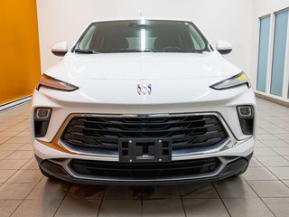 Buick Encore GX  2024 à St-Jérôme, Québec - 4 - w320h240px