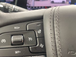 Cadillac Escalade  2024 à St-Jérôme, Québec - 16 - w320h240px