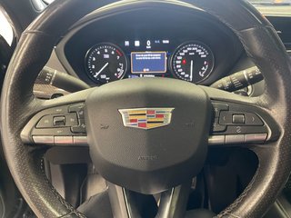 Cadillac XT4  2022 à St-Jérôme, Québec - 16 - w320h240px