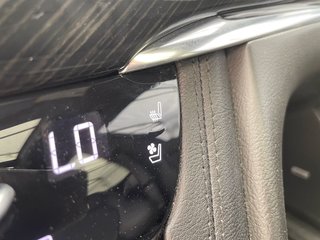 Cadillac XT6  2021 à St-Jérôme, Québec - 14 - w320h240px