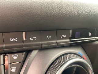 Chevrolet Blazer  2020 à St-Jérôme, Québec - 16 - w320h240px
