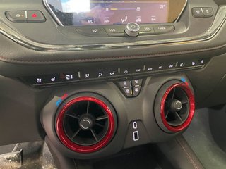 Chevrolet Blazer  2022 à St-Jérôme, Québec - 13 - w320h240px