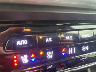 2023 Chevrolet BOLT EUV in St-Jérôme, Quebec - 16 - w320h240px