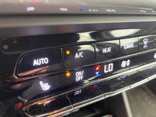Chevrolet BOLT EUV  2023 à St-Jérôme, Québec - 16 - w320h240px