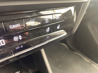 Chevrolet BOLT EUV  2023 à St-Jérôme, Québec - 17 - w320h240px