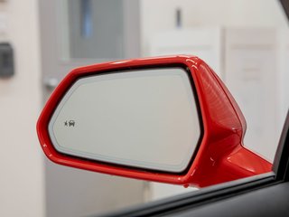 Chevrolet Camaro  2021 à St-Jérôme, Québec - 33 - w320h240px