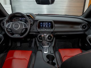 Chevrolet Camaro  2021 à St-Jérôme, Québec - 11 - w320h240px