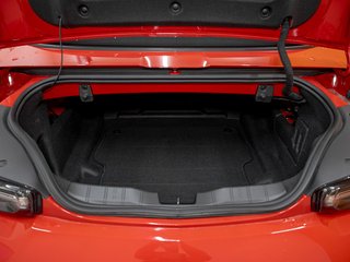 Chevrolet Camaro  2021 à St-Jérôme, Québec - 32 - w320h240px