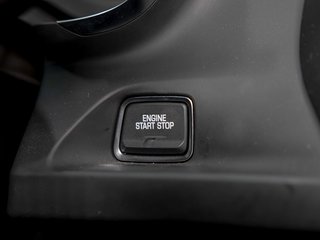 Chevrolet Camaro  2022 à St-Jérôme, Québec - 22 - w320h240px