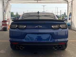 Chevrolet Camaro  2023 à St-Jérôme, Québec - 6 - w320h240px