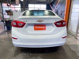 2019 Chevrolet Cruze in St-Jérôme, Quebec - 6 - w320h240px