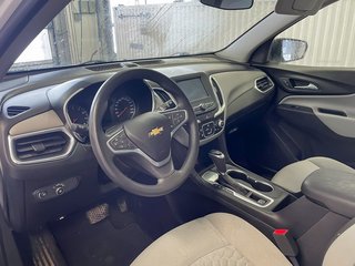 Chevrolet Equinox  2018 à St-Jérôme, Québec - 3 - w320h240px