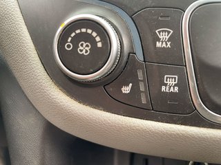 2018 Chevrolet Equinox in St-Jérôme, Quebec - 12 - w320h240px