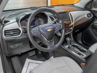 2018 Chevrolet Equinox in St-Jérôme, Quebec - 2 - w320h240px