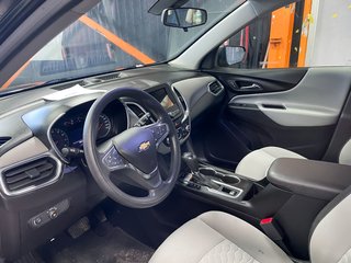 Chevrolet Equinox  2019 à St-Jérôme, Québec - 3 - w320h240px