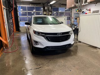 Chevrolet Equinox  2019 à St-Jérôme, Québec - 9 - w320h240px