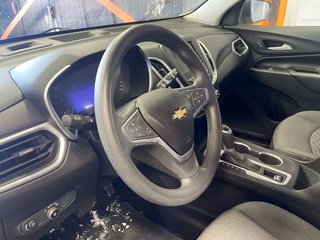 Chevrolet Equinox  2020 à St-Jérôme, Québec - 3 - w320h240px