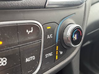 Chevrolet Equinox  2020 à St-Jérôme, Québec - 14 - w320h240px