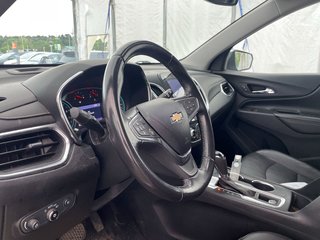 Chevrolet Equinox  2020 à St-Jérôme, Québec - 3 - w320h240px