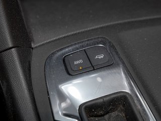 Chevrolet Equinox  2020 à St-Jérôme, Québec - 21 - w320h240px