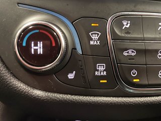 Chevrolet Equinox  2021 à St-Jérôme, Québec - 12 - w320h240px