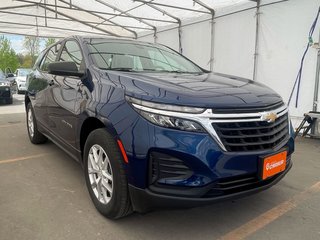 Chevrolet Equinox  2022 à St-Jérôme, Québec - 9 - w320h240px