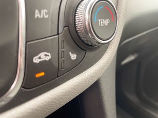 Chevrolet Equinox  2022 à St-Jérôme, Québec - 12 - w320h240px