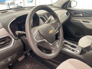 Chevrolet Equinox  2022 à St-Jérôme, Québec - 3 - w320h240px