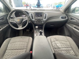 Chevrolet Equinox  2022 à St-Jérôme, Québec - 10 - w320h240px