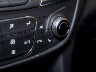 Chevrolet Equinox  2023 à St-Jérôme, Québec - 21 - w320h240px