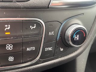 Chevrolet Equinox  2024 à St-Jérôme, Québec - 14 - w320h240px