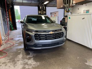 Chevrolet Equinox  2026 à St-Jérôme, Québec - 10 - w320h240px