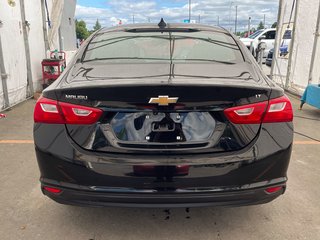 Chevrolet Malibu  2023 à St-Jérôme, Québec - 6 - w320h240px