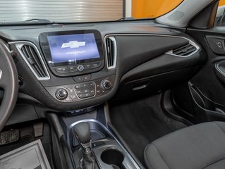 Chevrolet Malibu  2023 à St-Jérôme, Québec - 18 - w320h240px