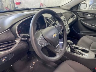 2024 Chevrolet Malibu in St-Jérôme, Quebec - 3 - w320h240px