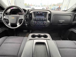 Chevrolet Silverado 1500  2018 à St-Jérôme, Québec - 10 - w320h240px