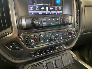 Chevrolet Silverado 1500  2018 à St-Jérôme, Québec - 13 - w320h240px