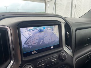 Chevrolet Silverado 1500  2021 à St-Jérôme, Québec - 12 - w320h240px
