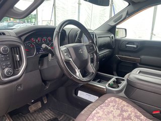 Chevrolet Silverado 1500  2021 à St-Jérôme, Québec - 3 - w320h240px