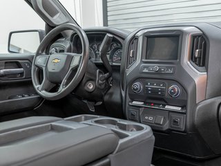 Chevrolet Silverado 1500  2021 à St-Jérôme, Québec - 22 - w320h240px