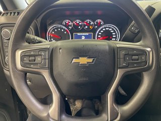 Chevrolet Silverado 1500  2021 à St-Jérôme, Québec - 14 - w320h240px