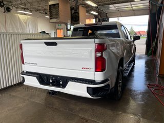 Chevrolet Silverado 1500  2021 à St-Jérôme, Québec - 8 - w320h240px