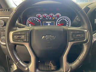 Chevrolet Silverado 1500  2021 à St-Jérôme, Québec - 13 - w320h240px