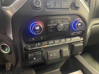 2021 Chevrolet Silverado 1500 in St-Jérôme, Quebec - 12 - w320h240px