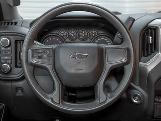 Chevrolet Silverado 1500  2022 à St-Jérôme, Québec - 12 - w320h240px