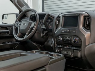Chevrolet Silverado 1500  2022 à St-Jérôme, Québec - 16 - w320h240px