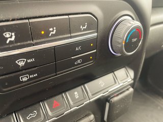Chevrolet Silverado 1500  2022 à St-Jérôme, Québec - 13 - w320h240px