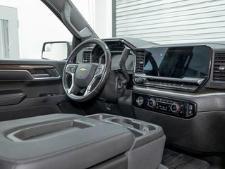 2022 Chevrolet Silverado 1500 in St-Jérôme, Quebec - 28 - w320h240px
