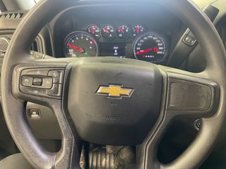 Chevrolet Silverado 1500  2022 à St-Jérôme, Québec - 14 - w320h240px